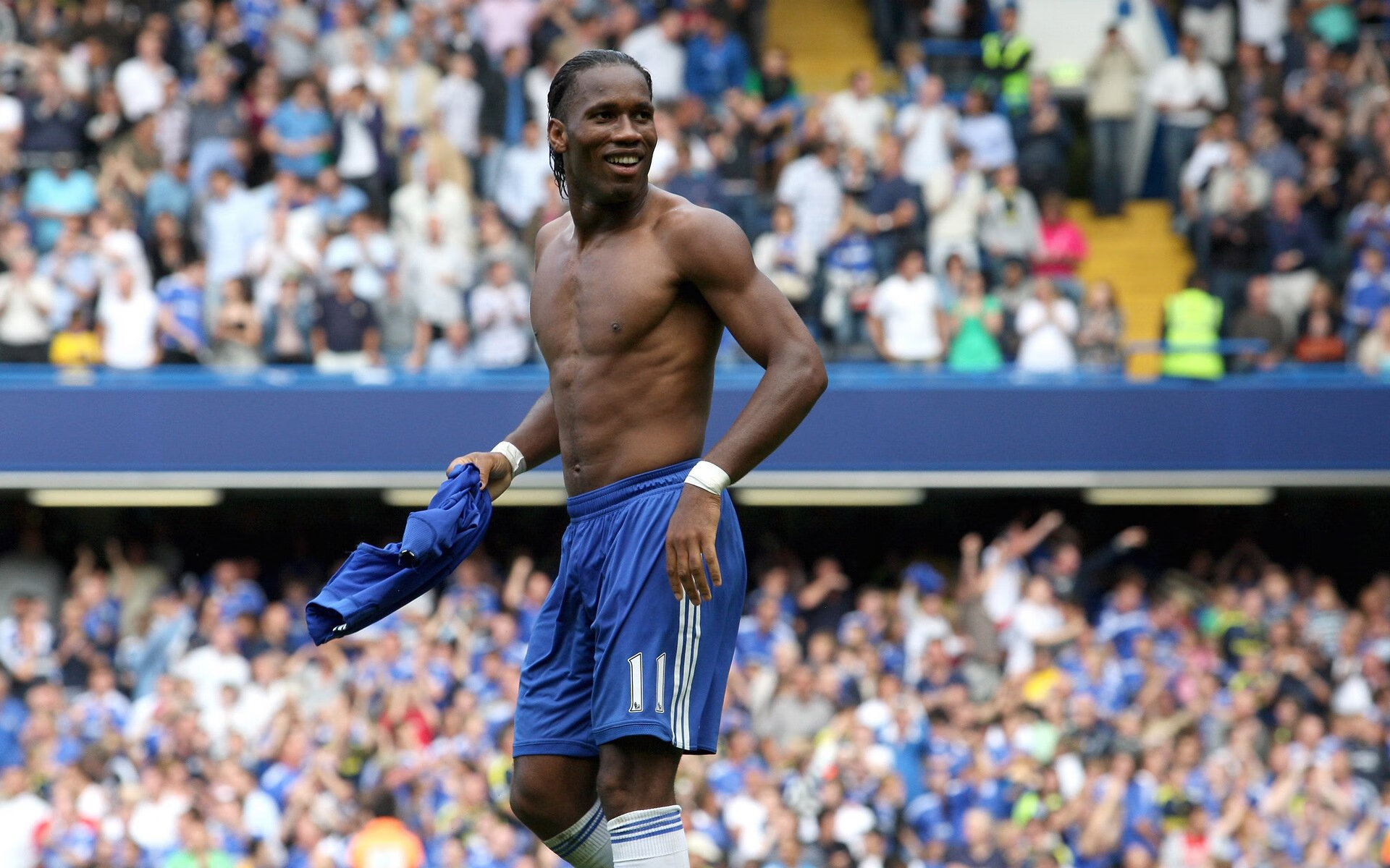 皮克高光表现，美国队正面击溃德国的战术启示