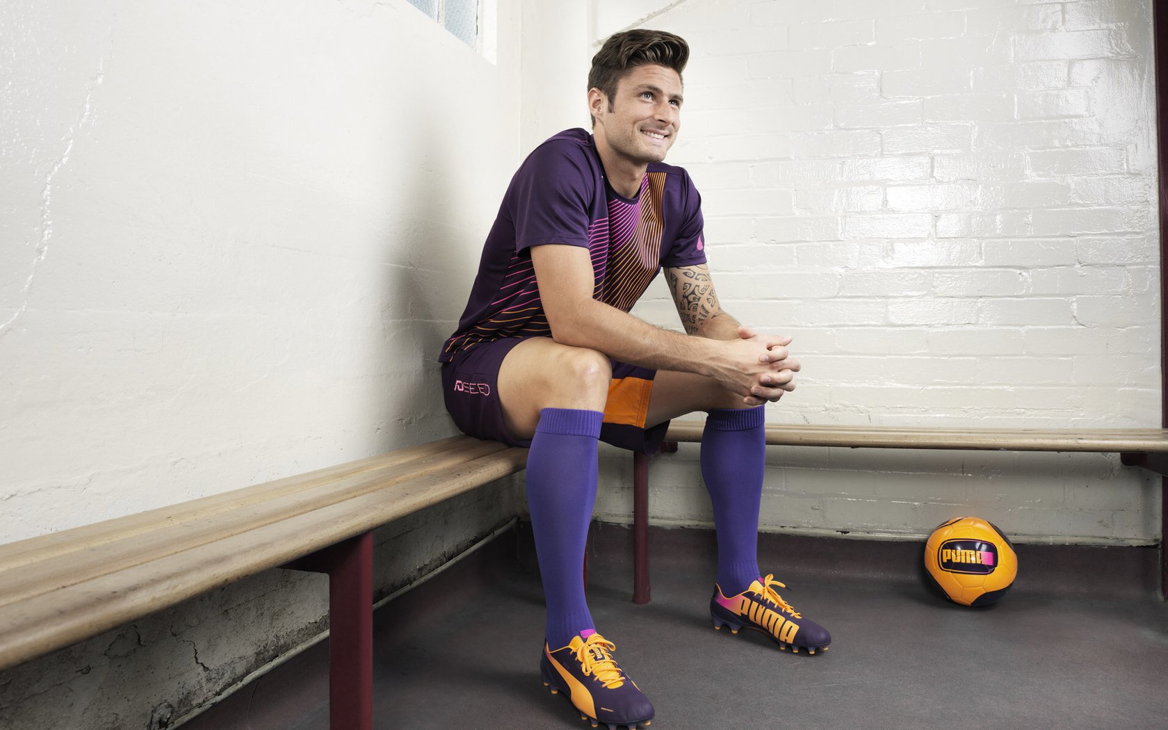 英超争冠之夜，基耶萨用实力证明自己，从尤文弃将到曼城英雄的逆袭之路