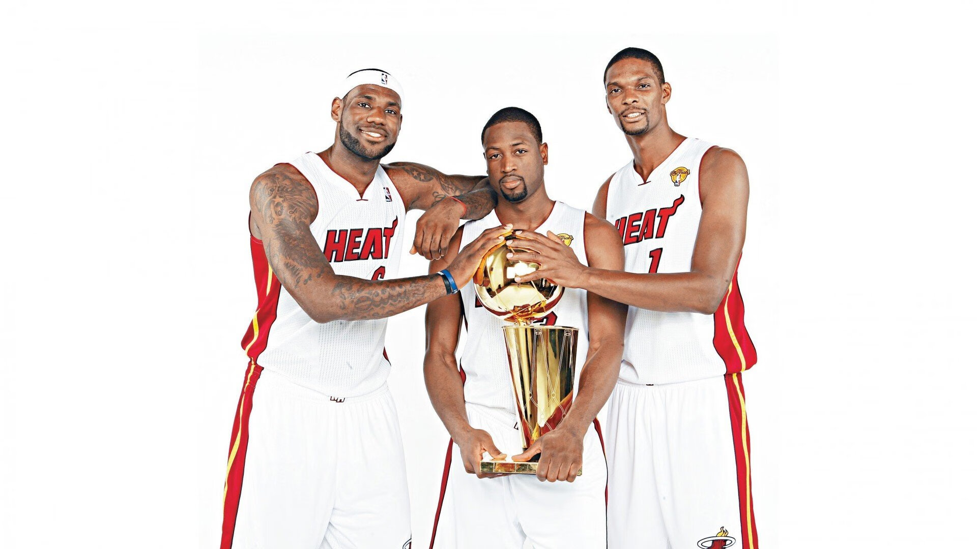 爱德华兹一锤定音，凯尔特人绝境逢生力克吉林